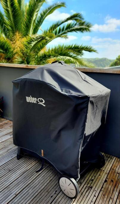 Orca Lodge Raglan Ngoại thất bức ảnh